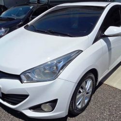 HB20S PREMIUM 2015_1